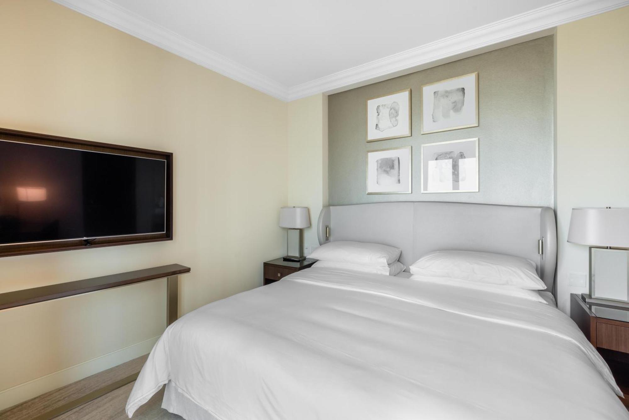 The Address Fountain Views 2 Bedroom With Burj Khalifa View And Access To Mall * Дубай